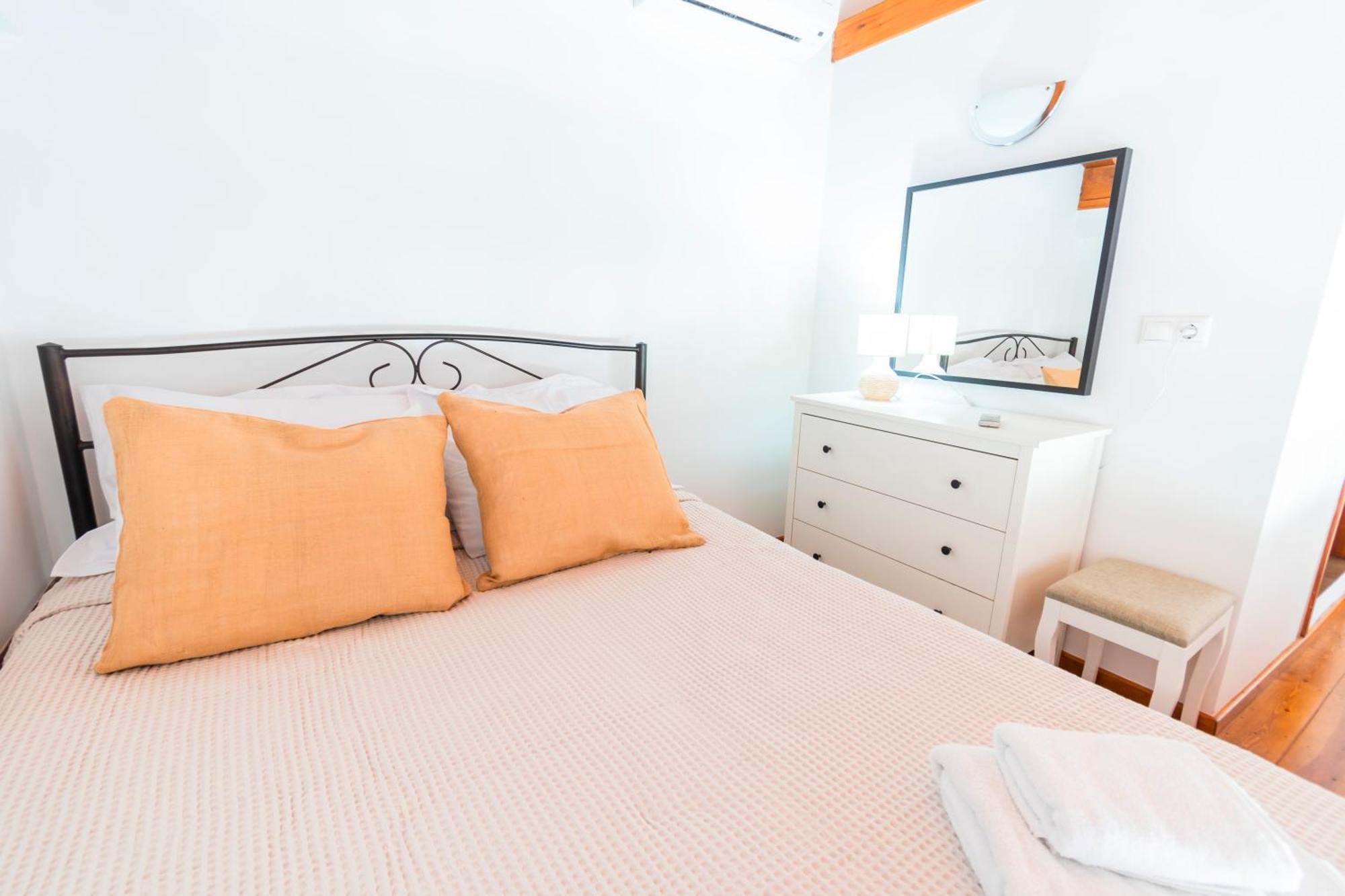 Myrtia Apartment Symi Bagian luar foto