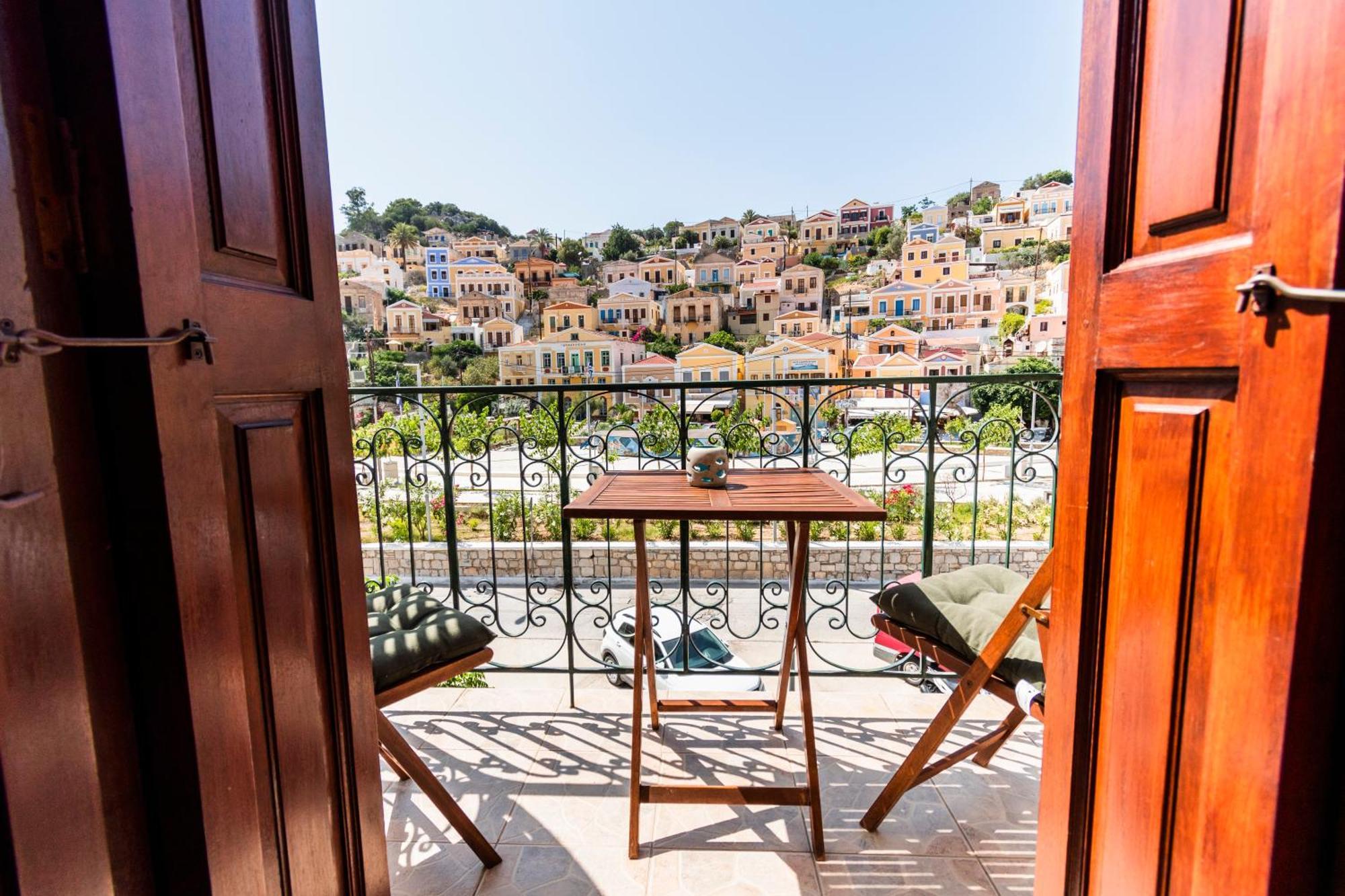 Myrtia Apartment Symi Bagian luar foto